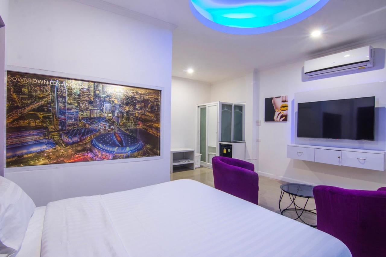 פאטאיה Titanic Residence-5 Minutes Walk To Walking Street מראה חיצוני תמונה